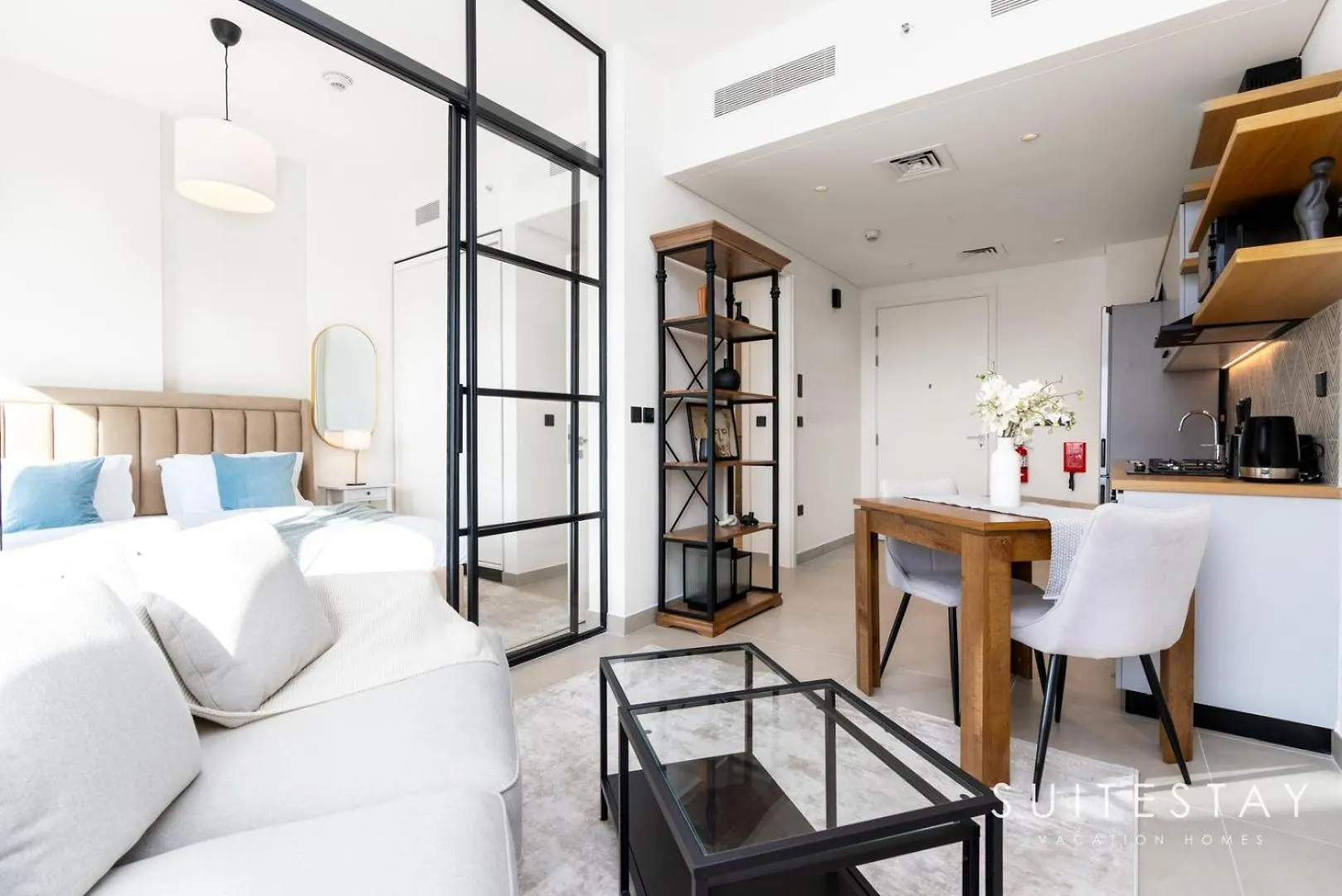 Chic Bright One Bedroom Suite Dubai 0*,  United Arab Emirates